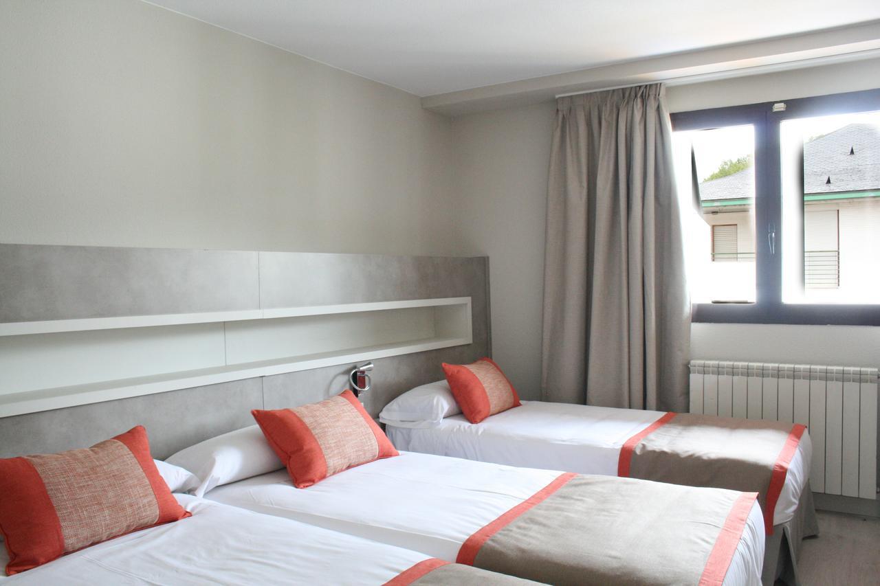Hotel & Spa Real Jaca Ngoại thất bức ảnh